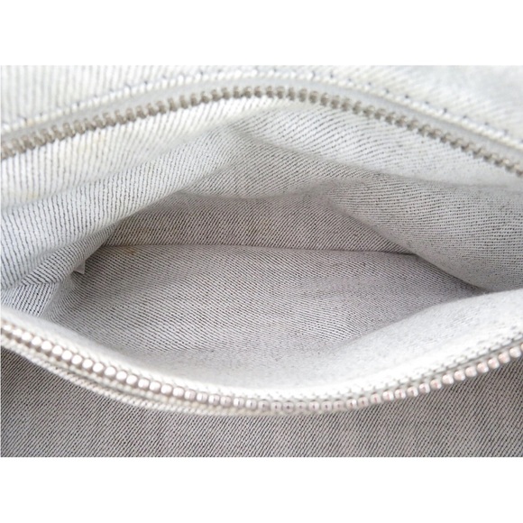 Prada Cream Studded Tote Bag - Picture 13 of 16